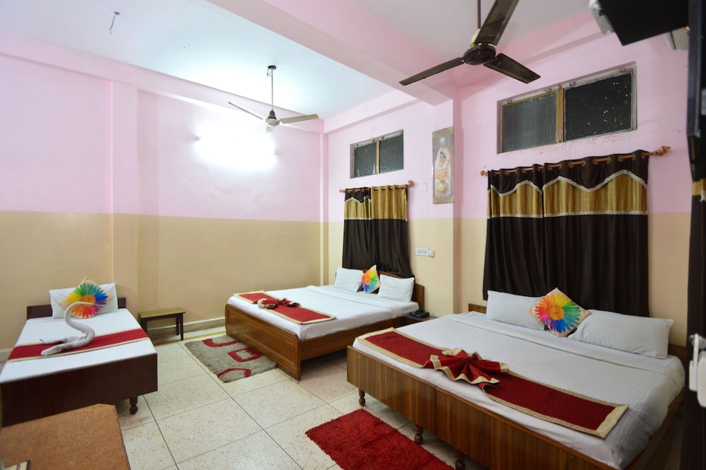 Hotel Jai Maa Palace 37/48