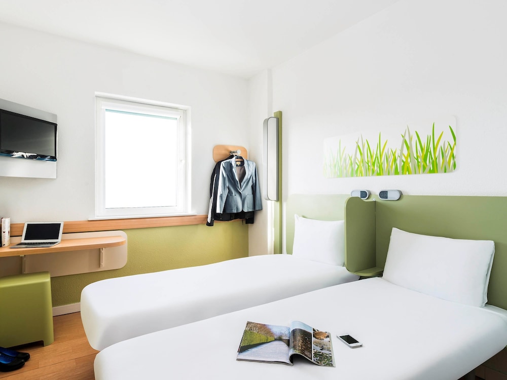 Ibis Budget Leeds Centre Crown Point Road 20/63