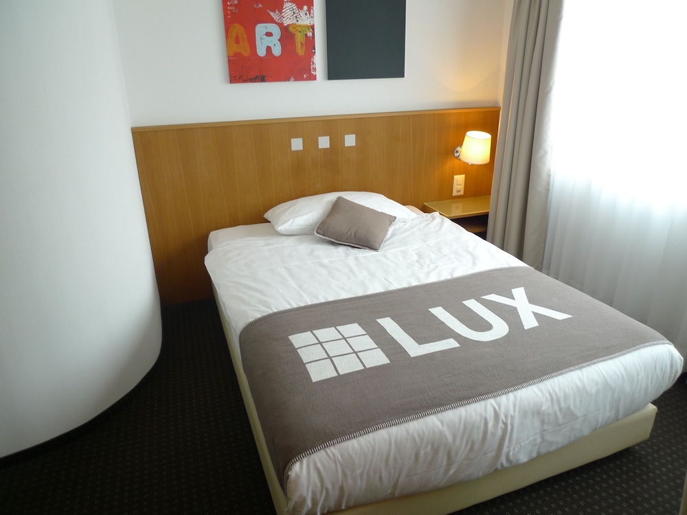 Businesshotel Lux 22/50