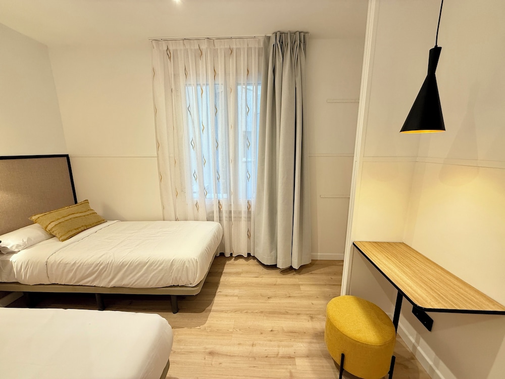 Mucho Madrid Hostel 16/49