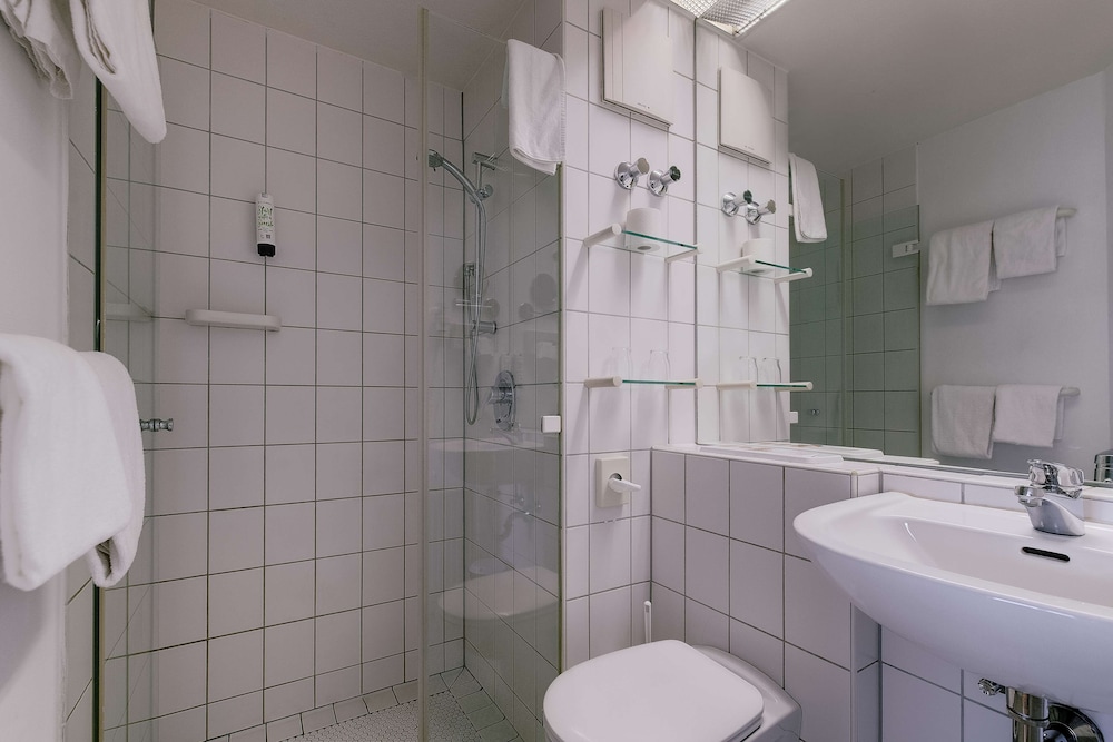 Hotel Ambiente Langenhagen Hannover by Tulip Inn 44/47