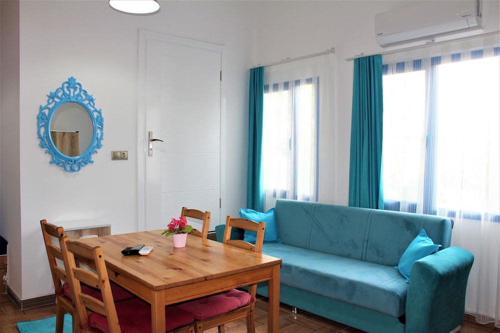 Mavi Restaurant & Bistro Villas 27/47
