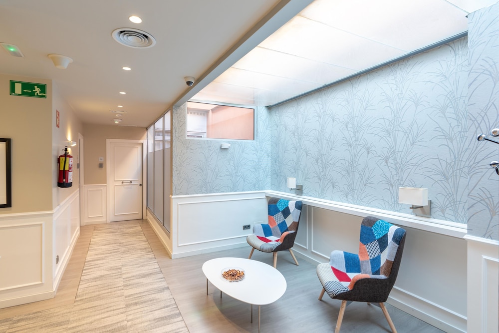 Serennia Fira Gran Via Exclusive Rooms 9/47