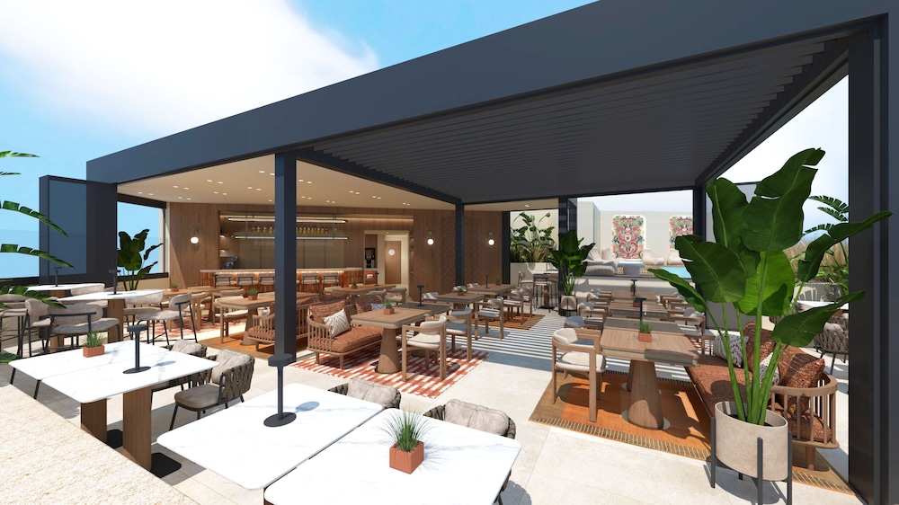 ERA Hotel Heraklion, Tapestry Collection by Hilton 15/16