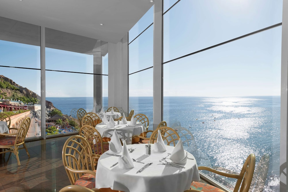 Hotel Mogan Princess & Beach Club 57/81