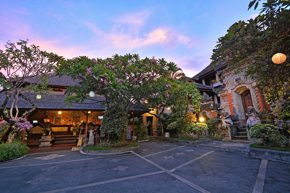 Puri Dewa Bharata Hotel and Villas 39/49