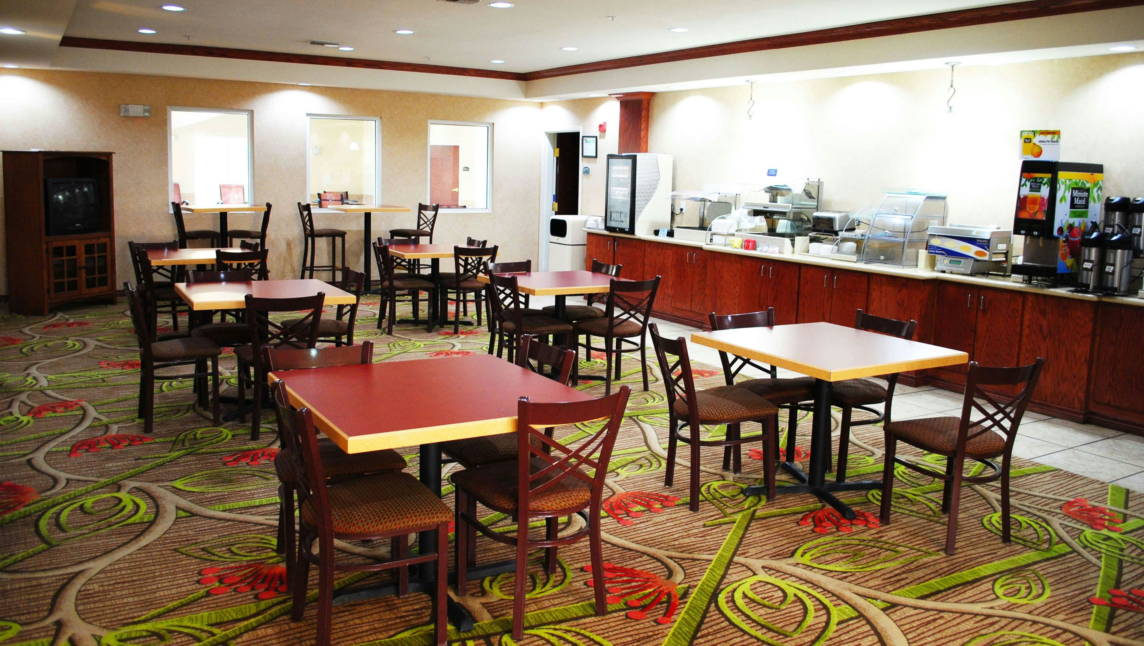 Magnuson Hotel Commerce 28/34