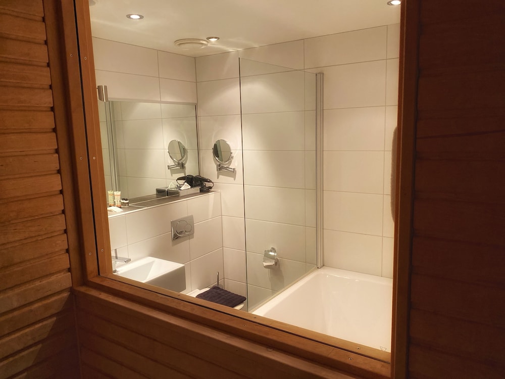 Dialog Hotel Villan 49/50