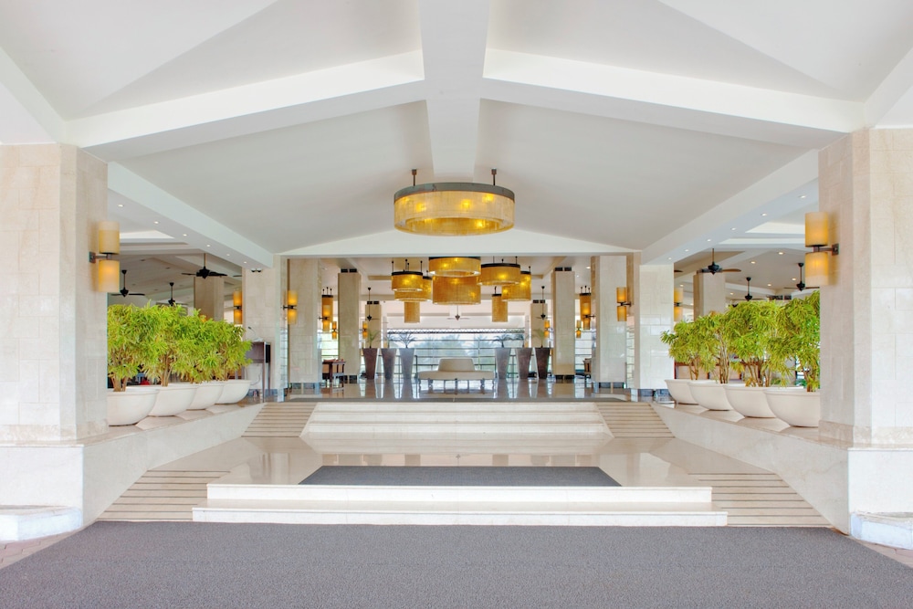 Holiday Inn Resort Goa 12/75
