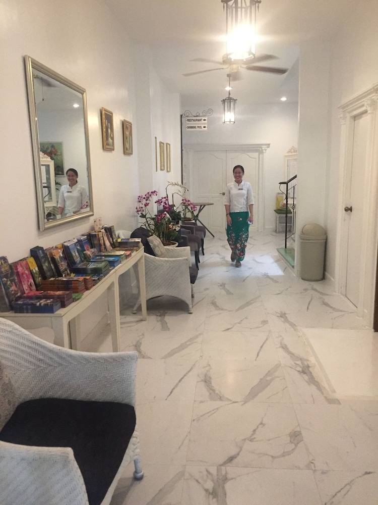Casa Blanca Boutique Hotel 48/73