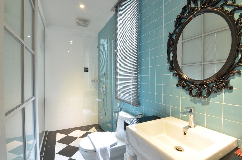 Havona Boutique Hotel at Mount Austin 11/48