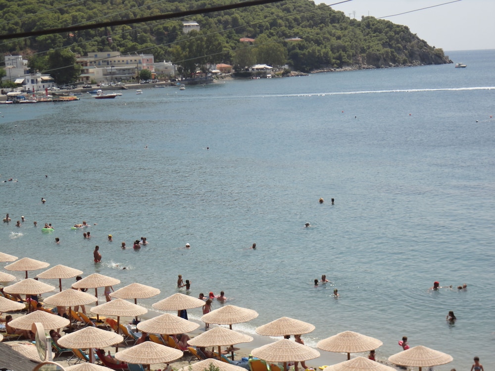 Hotel New Aegli 66/69