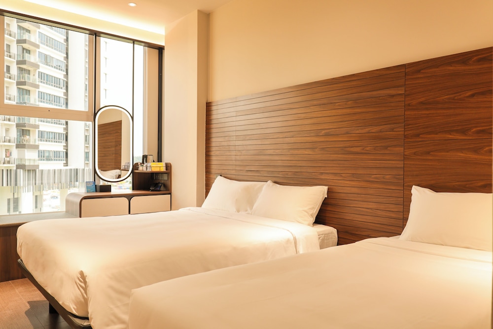 Days Inn by Wyndham Singapore Novena 8/43