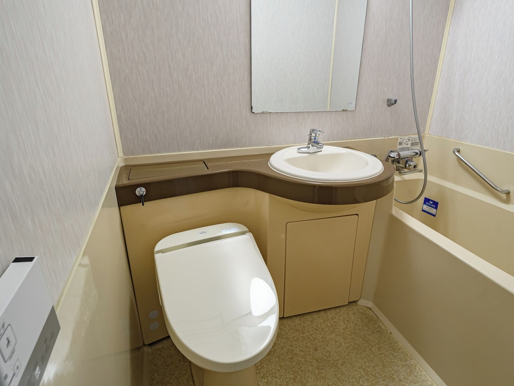 Apa Hotel Sapporo Odori Ekimae Minami 61/63