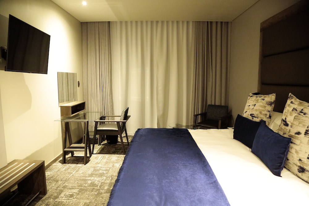 Blueberry Hill Hotel 13/50