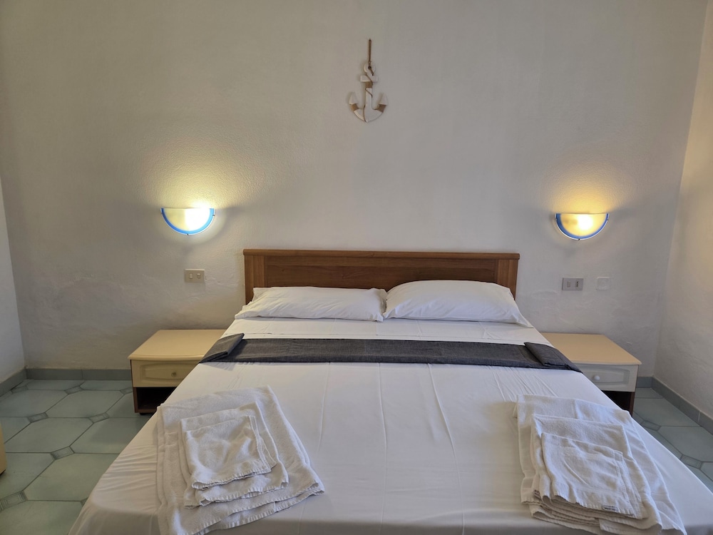 Residence Lu Lamoni Costa Nord 9/50