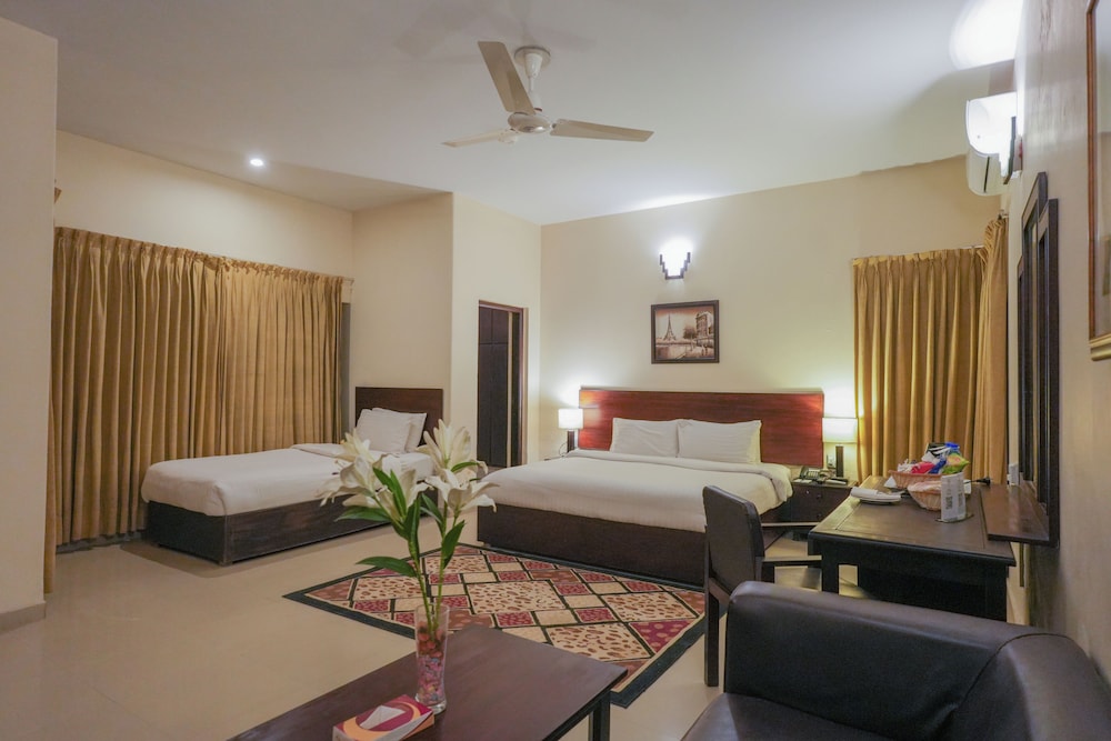 Hotel One Bahawalpur 25/49