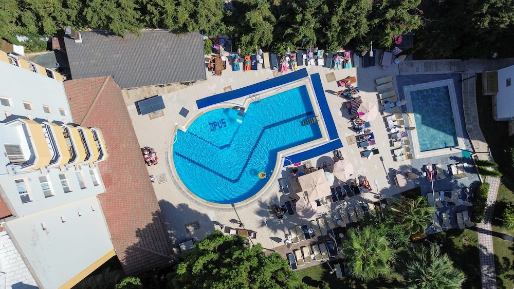 Opus Apart Hotel 39/63