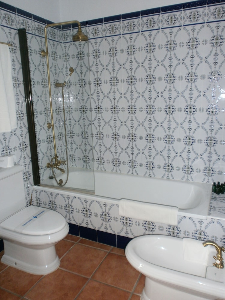 Hotel Palacio de Hemingway 49/50