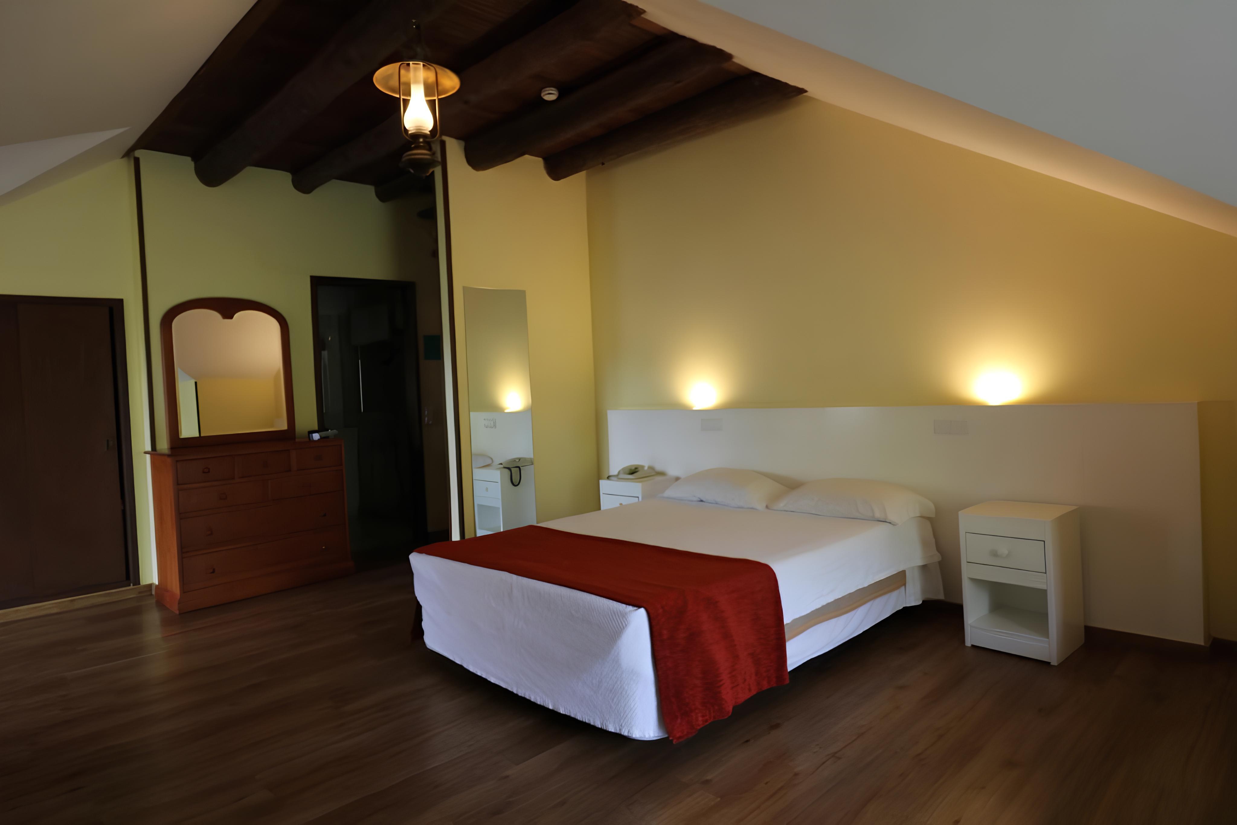 Standard, Double Bed, Mountain View, Balcony or Terrace