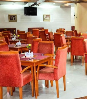 Hotel Marcopolo Jakarta 65/83