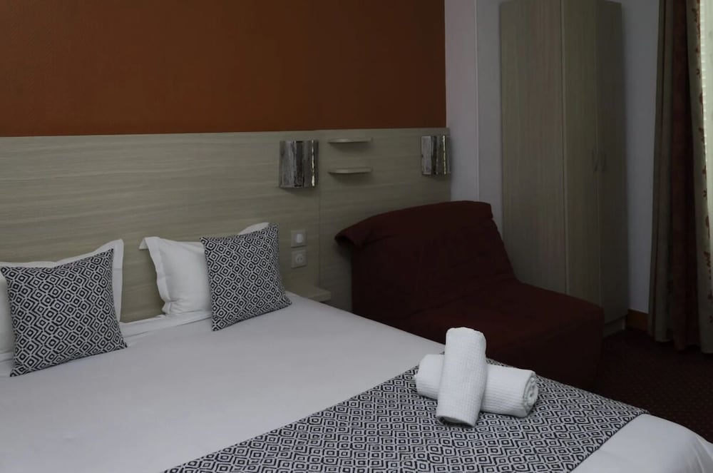 Hotel Paris La Defense 13/43