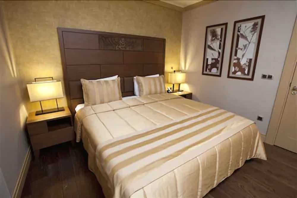 Tunel Residence Hotel 19/71