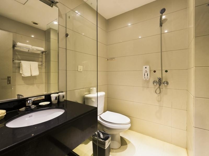 Gemeng Hotel (Shenzhen Nanshan Shekou Sea World Prince Road) 48/50