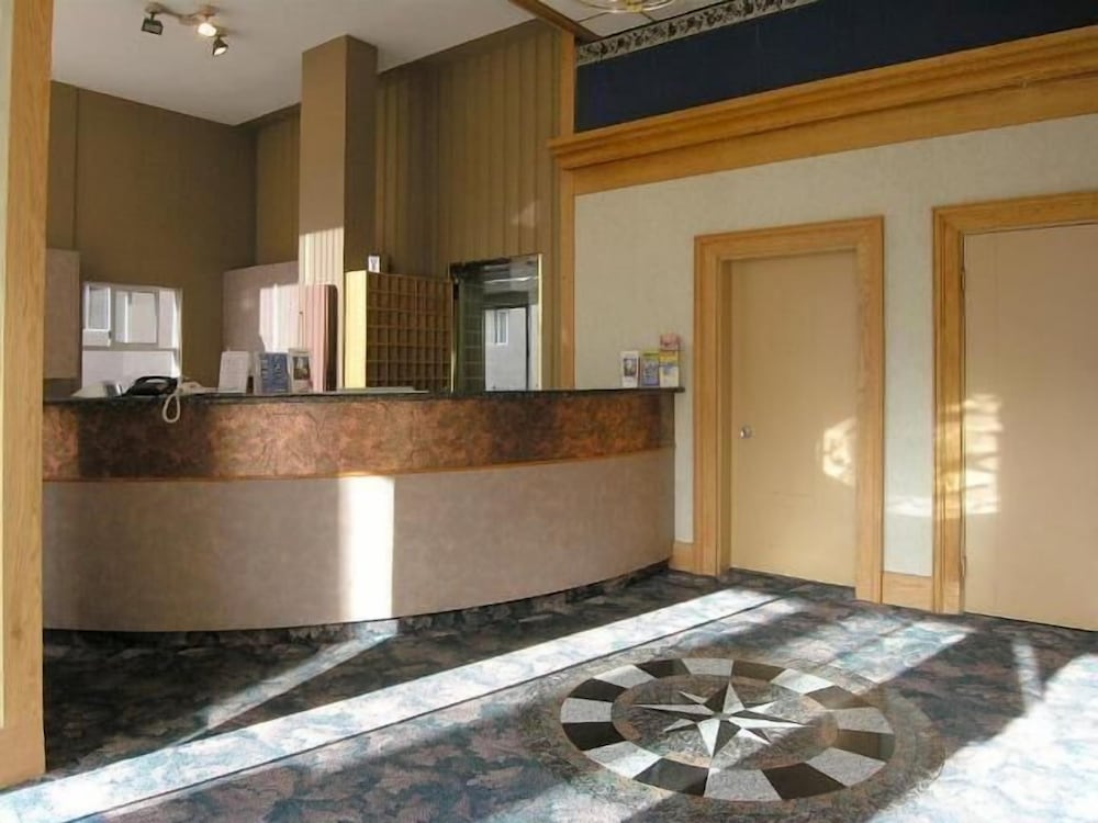 Tropicana Suite Hotel 4/29