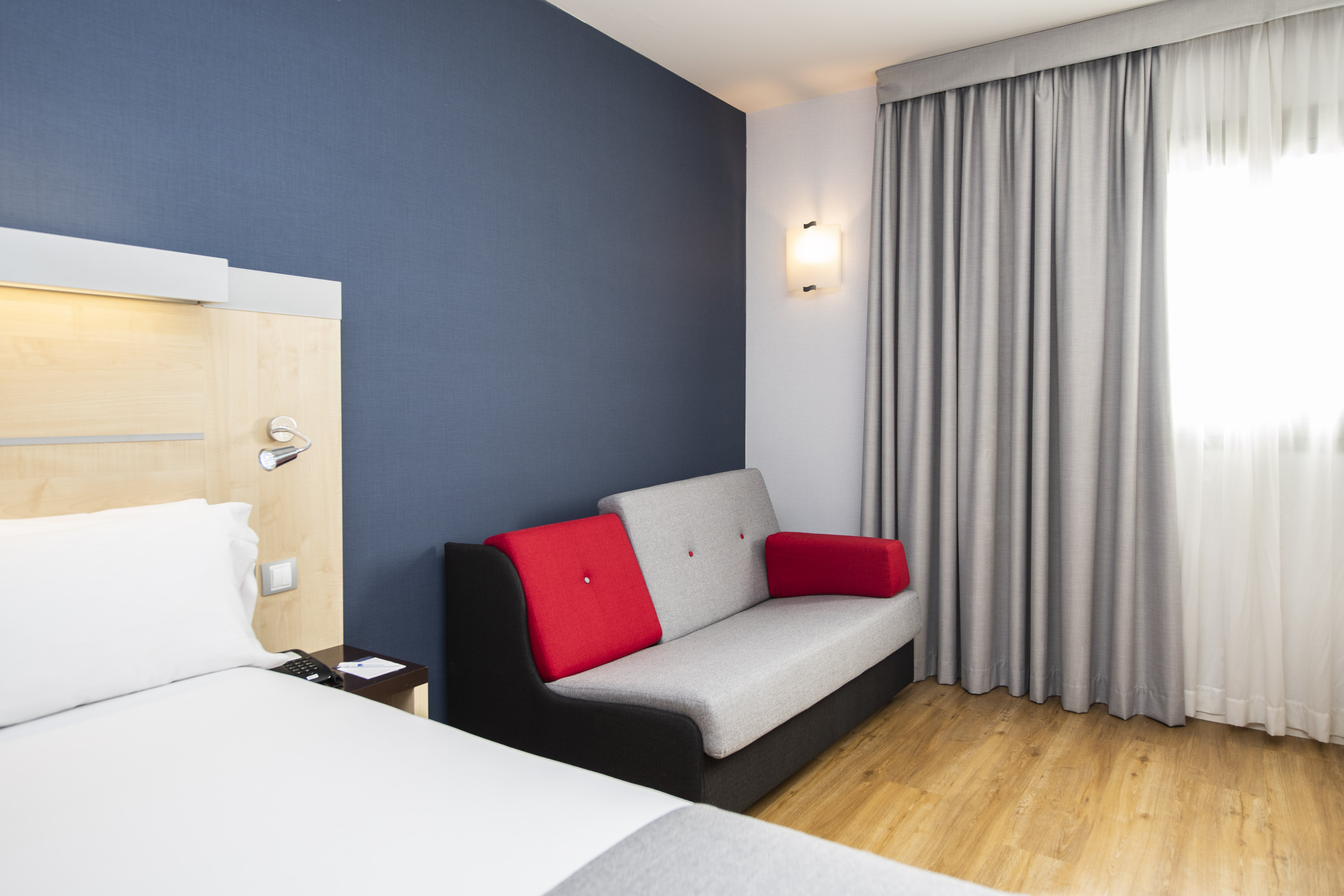 Holiday Inn Express Sant Cugat 21/60