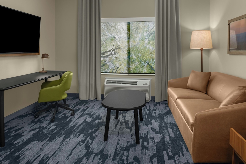 Fairfield Inn & Suites Stockton Lathrop 42/54