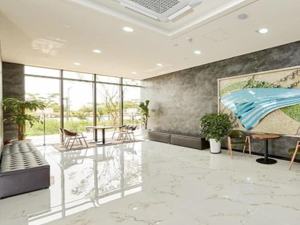 RIVIERA VERIUM HOTEL 25/40