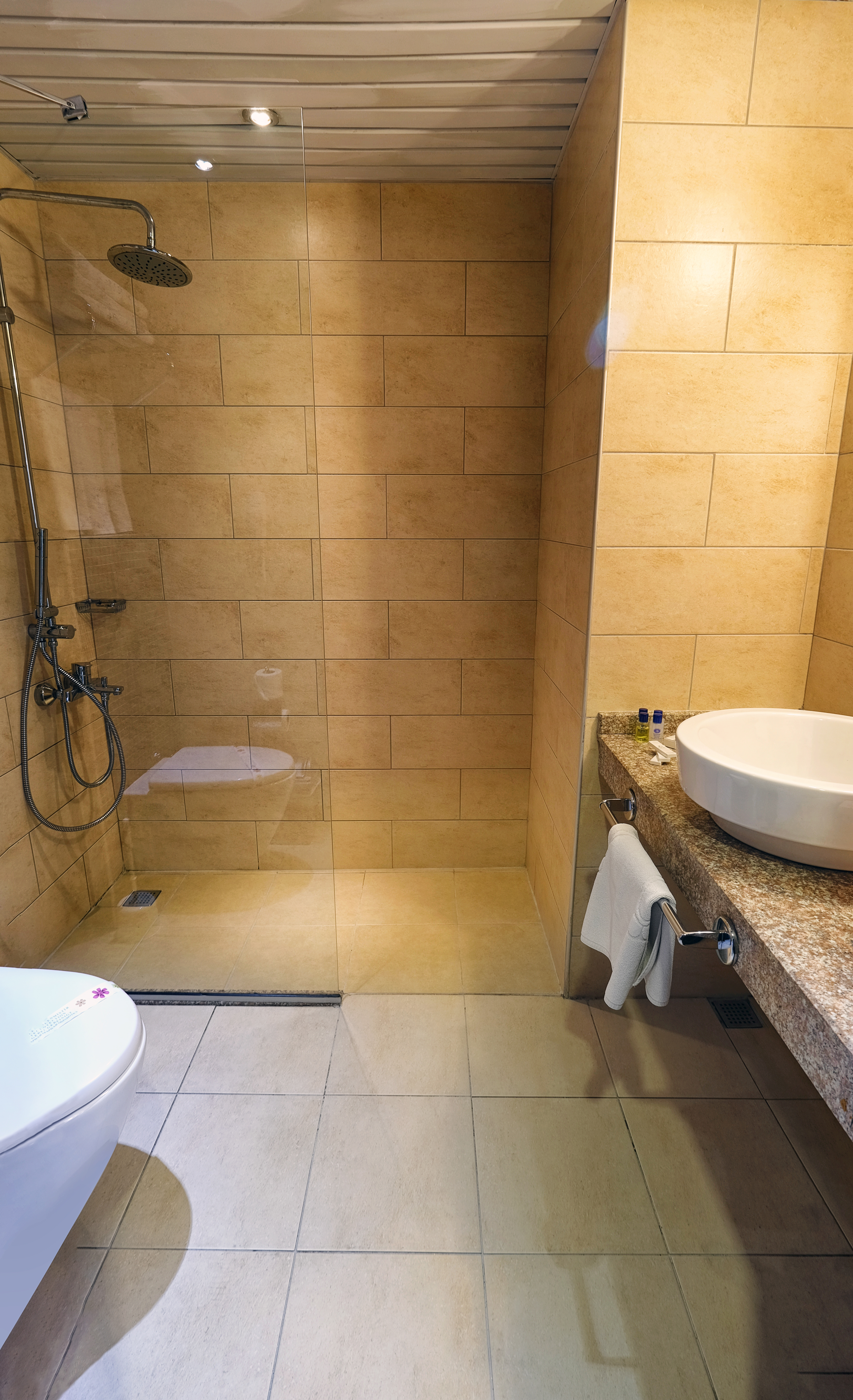 Parador Sky Hotel 45/45