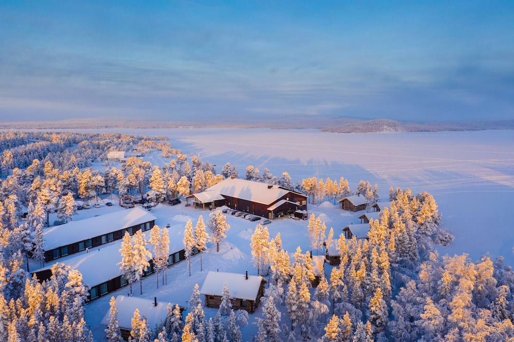 Wilderness Hotel Inari 59/65