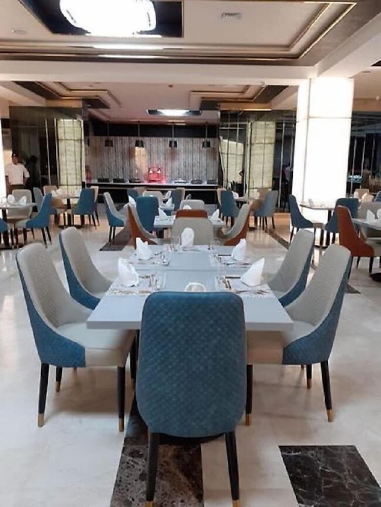 RODINA Hotel 34/49