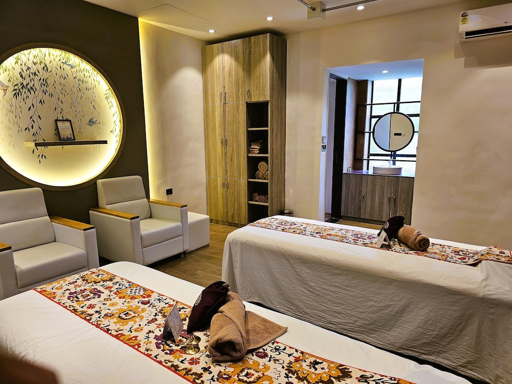 Bhanu The Fern Forest Resort & Spa Jambughoda 37/63