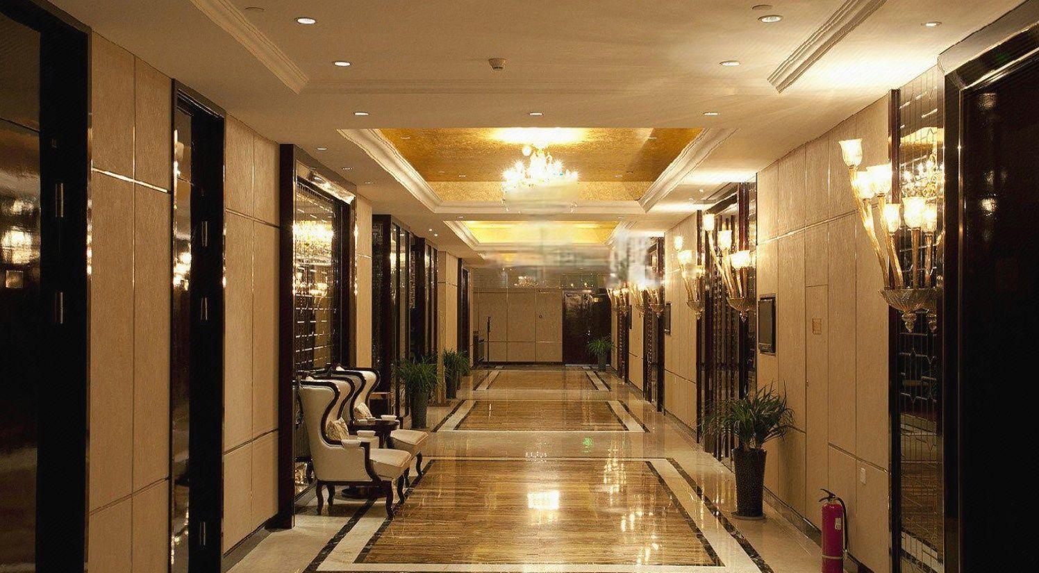 Zhongwei International Holiday Hotel 33/49