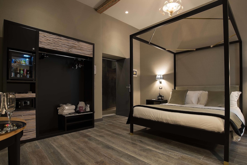 Colonna Suite 24/78