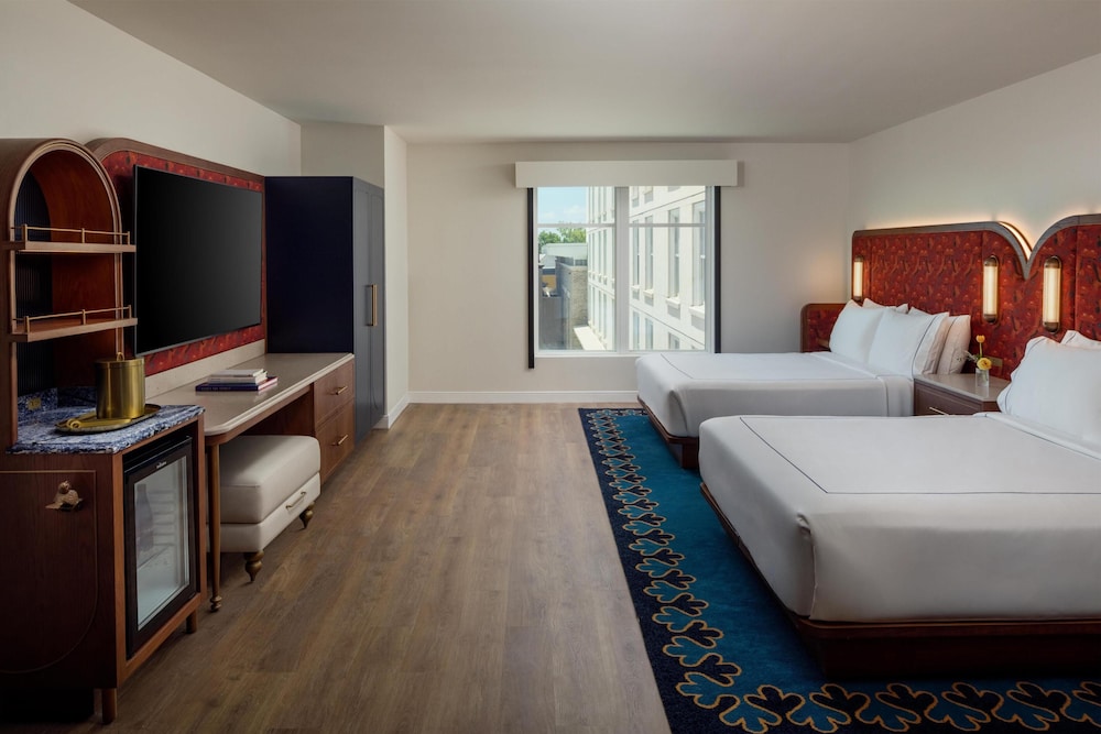 غرفة بسريرين كوين مع أريكة لذوي الإعاقة، Hyatt Place Charleston - Historic District 3/8