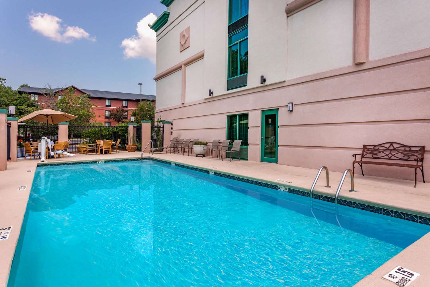 Wingate By Wyndham Macon 16/16