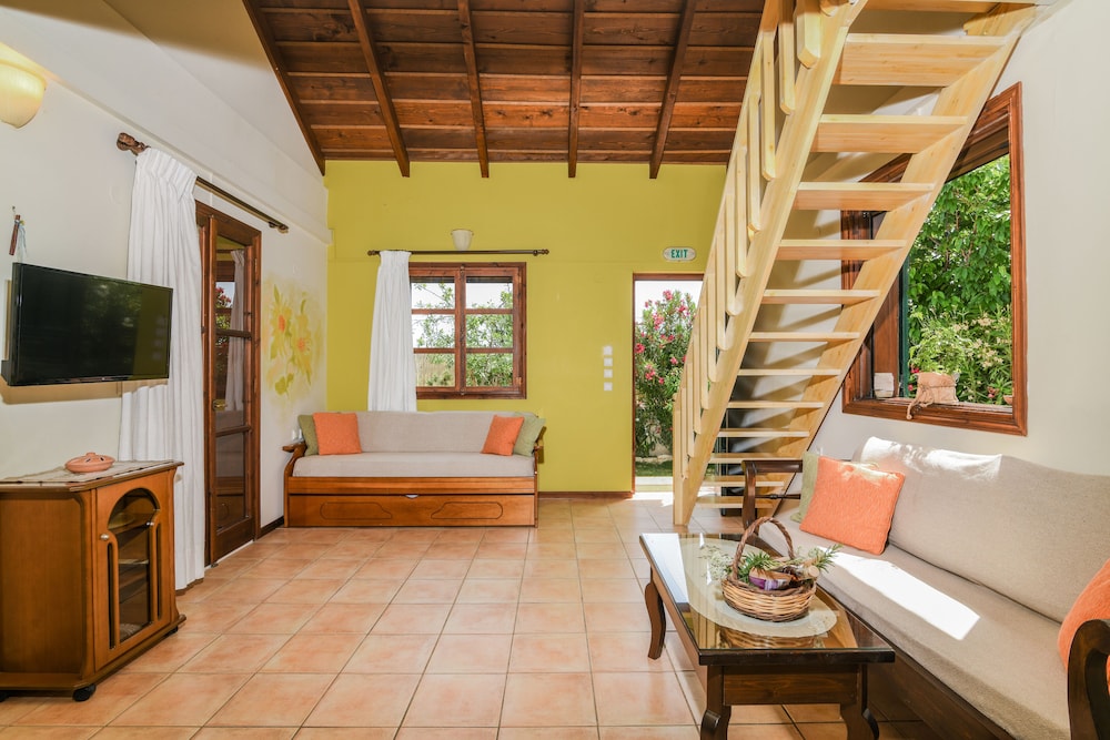 Villas Therianos 26/38