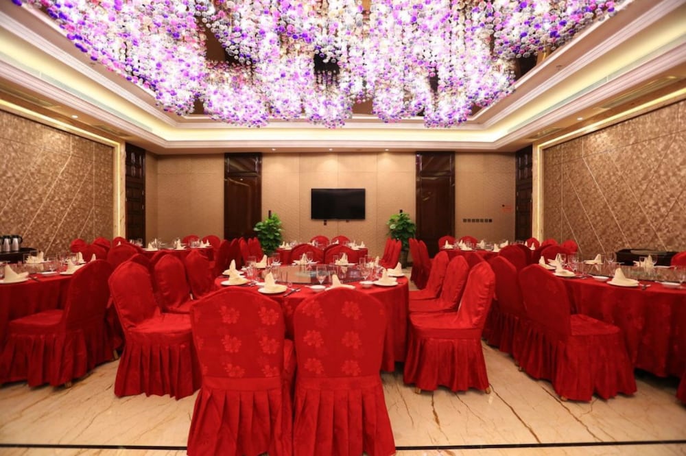 Lanxi International Hotel 58/67