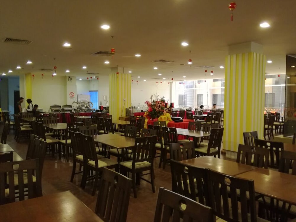 La Boss Hotel 45/56