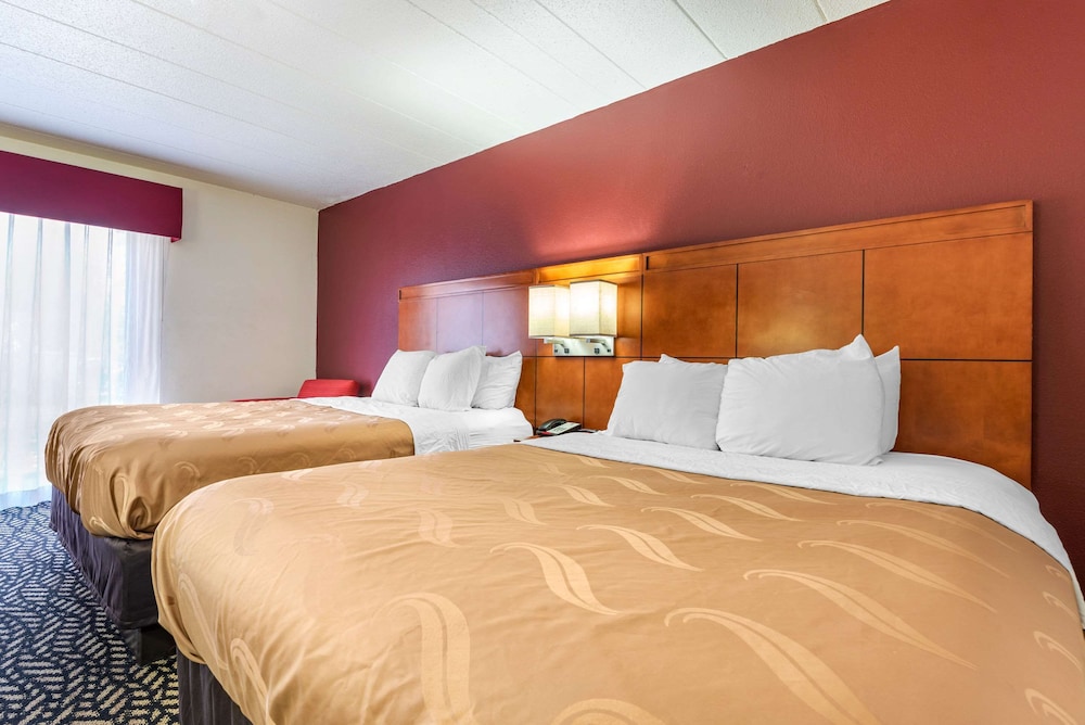 Quality Inn Falconer - Jamestown 7/44