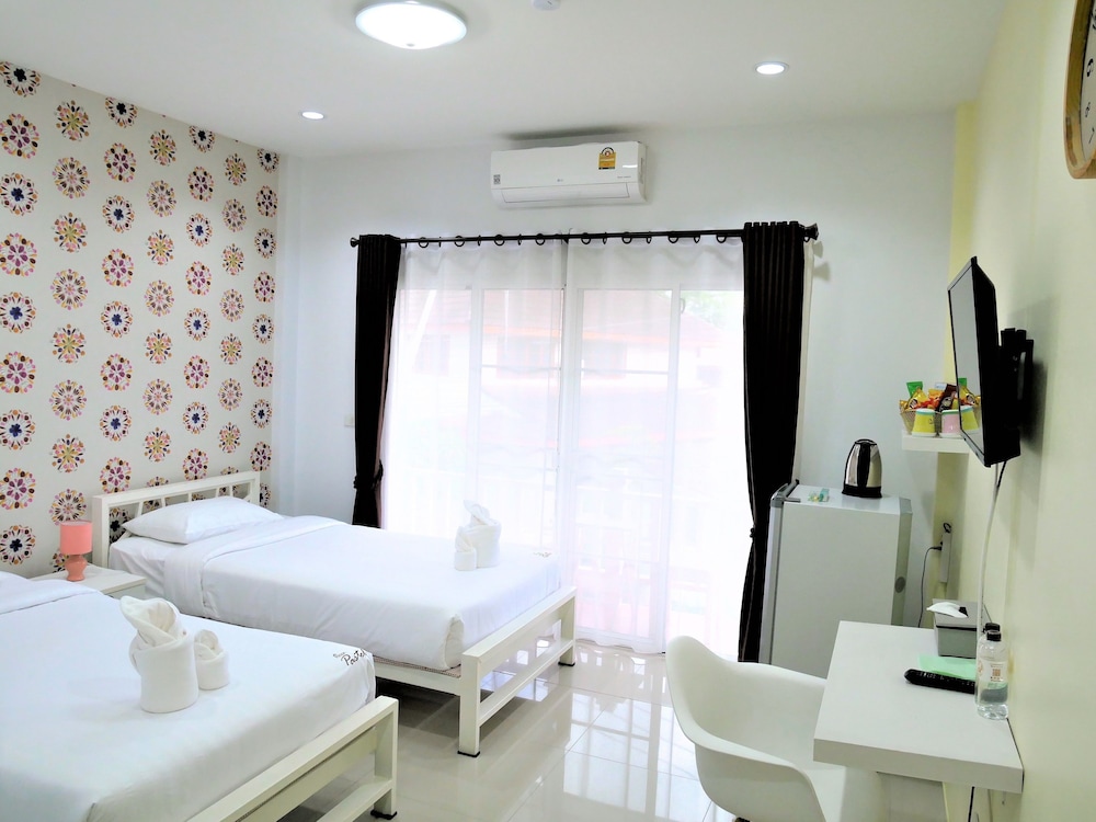Baan Pastel Boutique Hotel Hostel 30/70