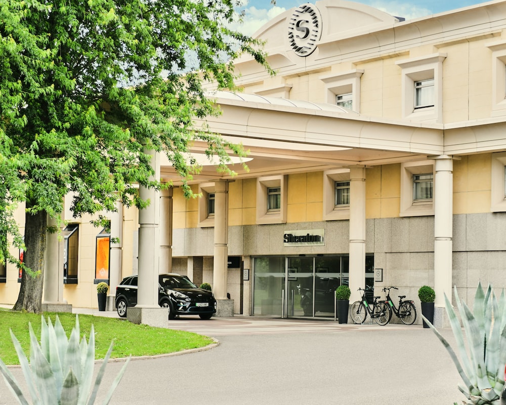 Sheraton Heathrow Hotel in LONDON