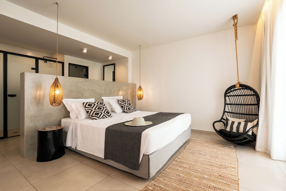 Junior Suite, Family, Queen Bed, Sea View