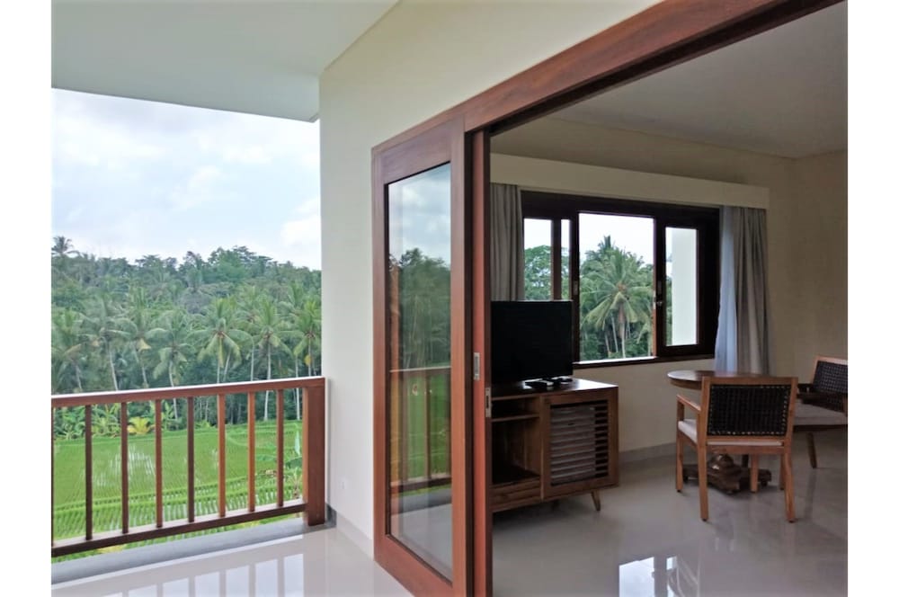 D Lobong Suite 16/31