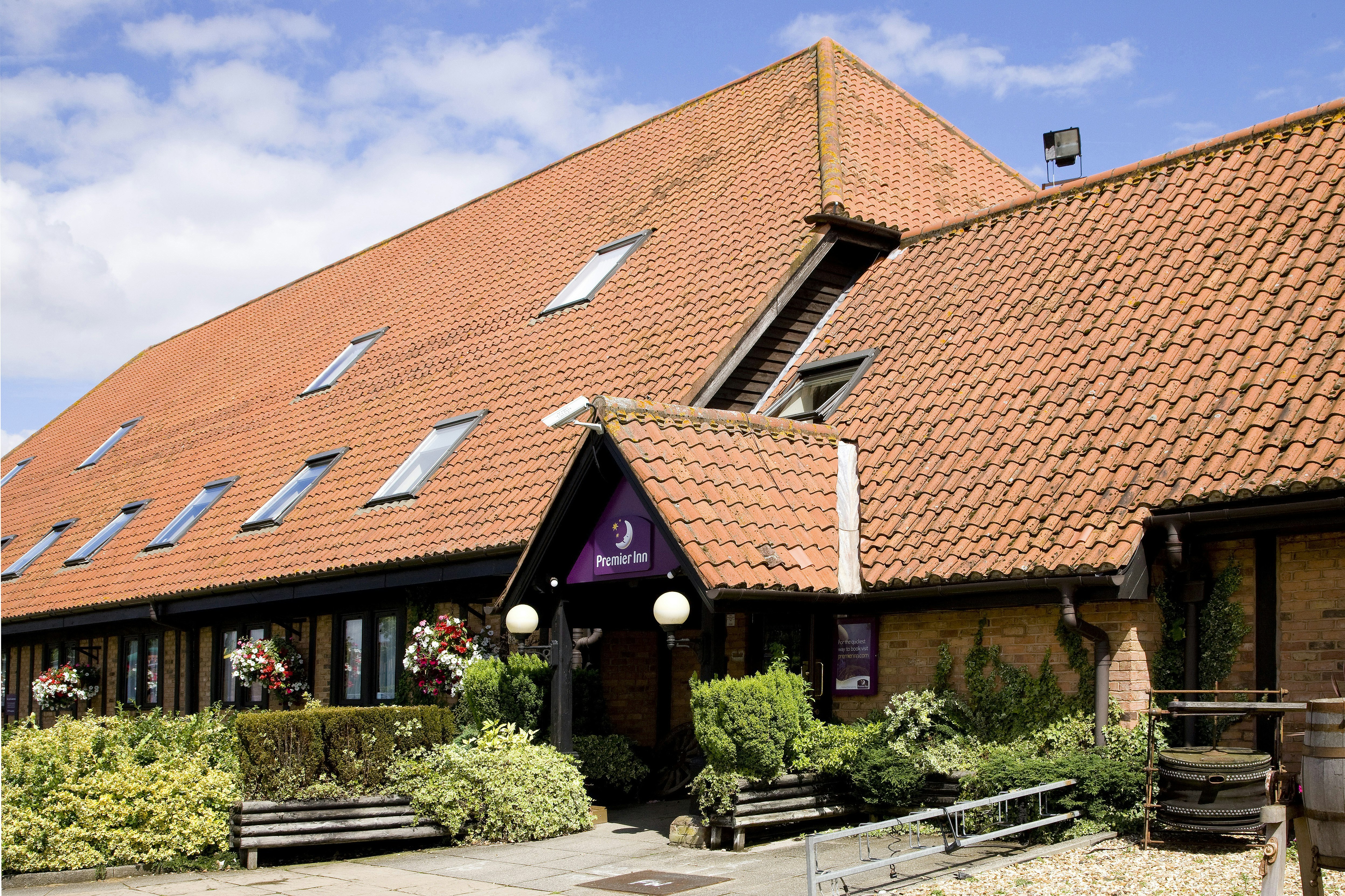 Premier Inn Milton Keynes South in MILTON KEYNES