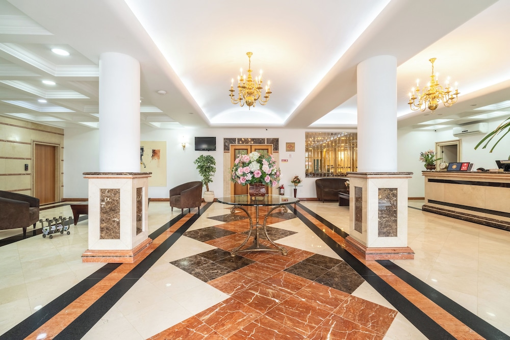 Hotel Plaza Mayor 2/41